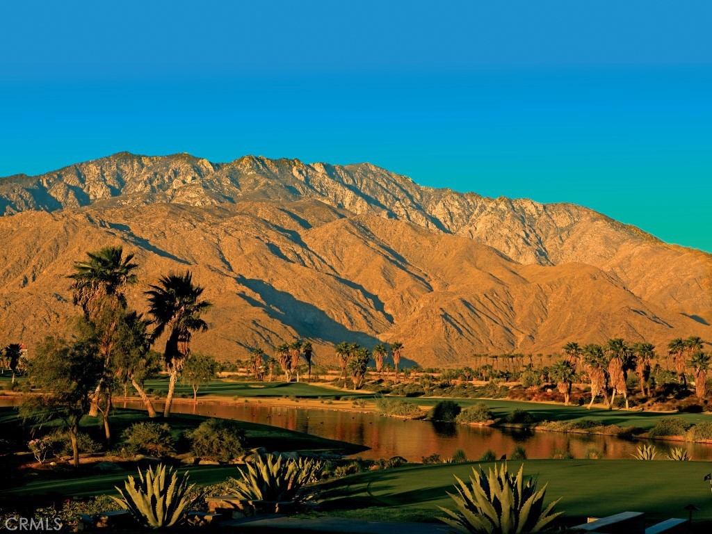 MLS #OC25130135 image #1