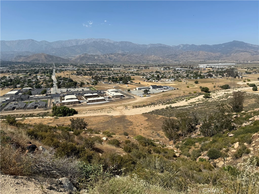 MLS #OC25130916 image #14