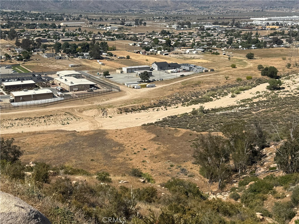 MLS #OC25130916 image #23