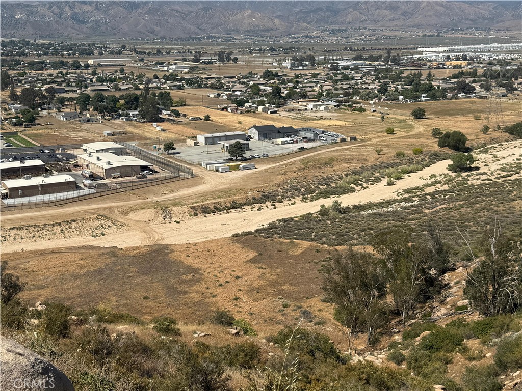 MLS #OC25130916 image #24