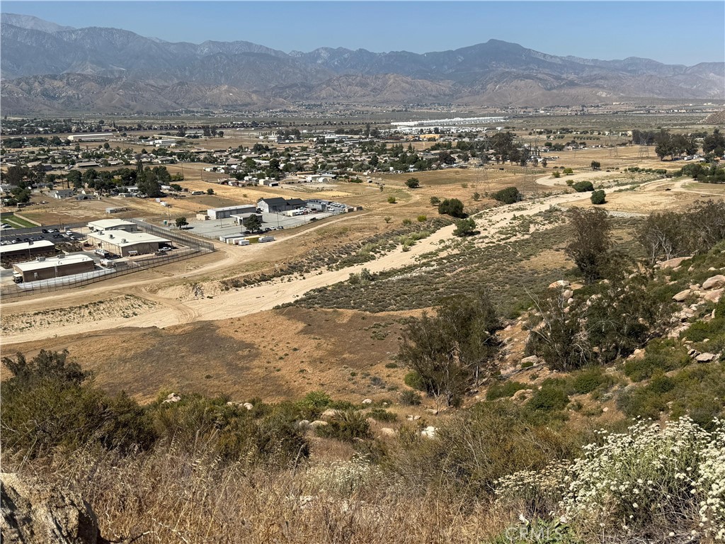 MLS #OC25130916 image #6