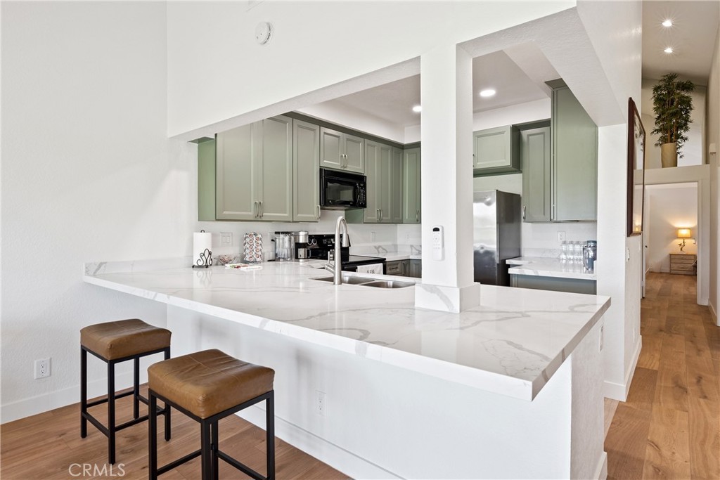 MLS #OC25132589 image #12