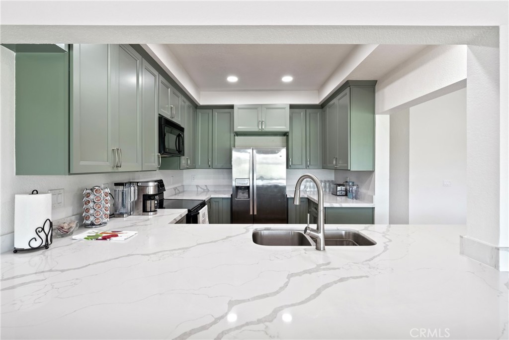 MLS #OC25132589 image #13