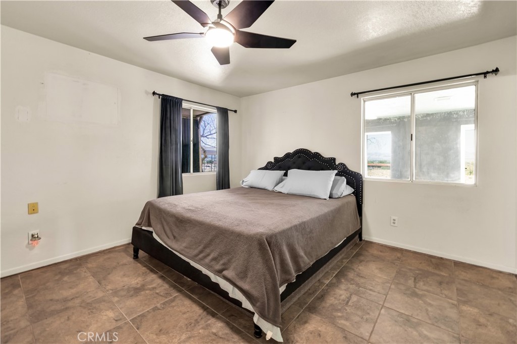 MLS #OC25140909 image #22