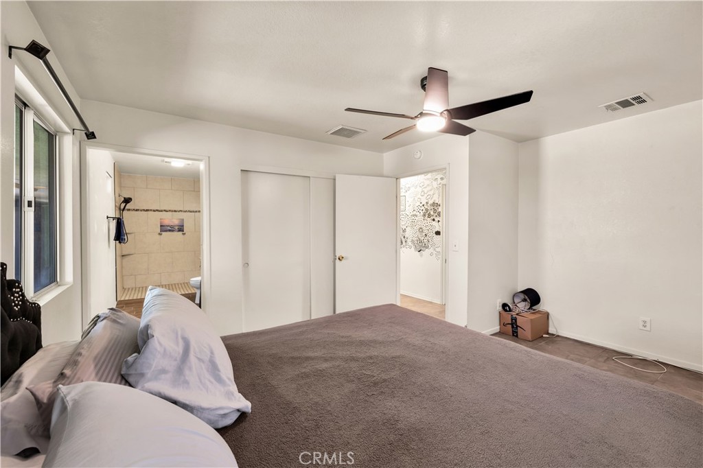 MLS #OC25140909 image #24