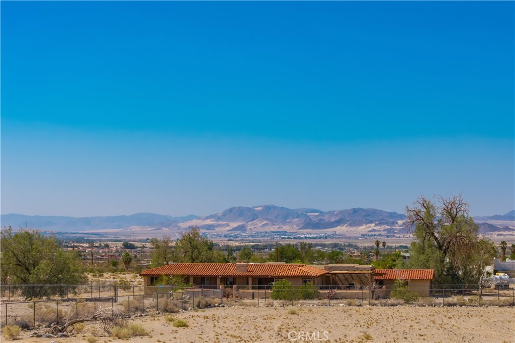 MLS #OC25140909 image #59