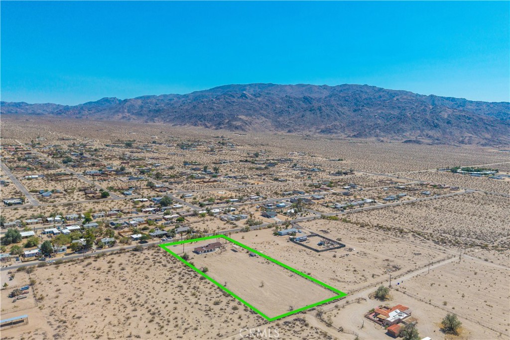 MLS #OC25140909 image #9