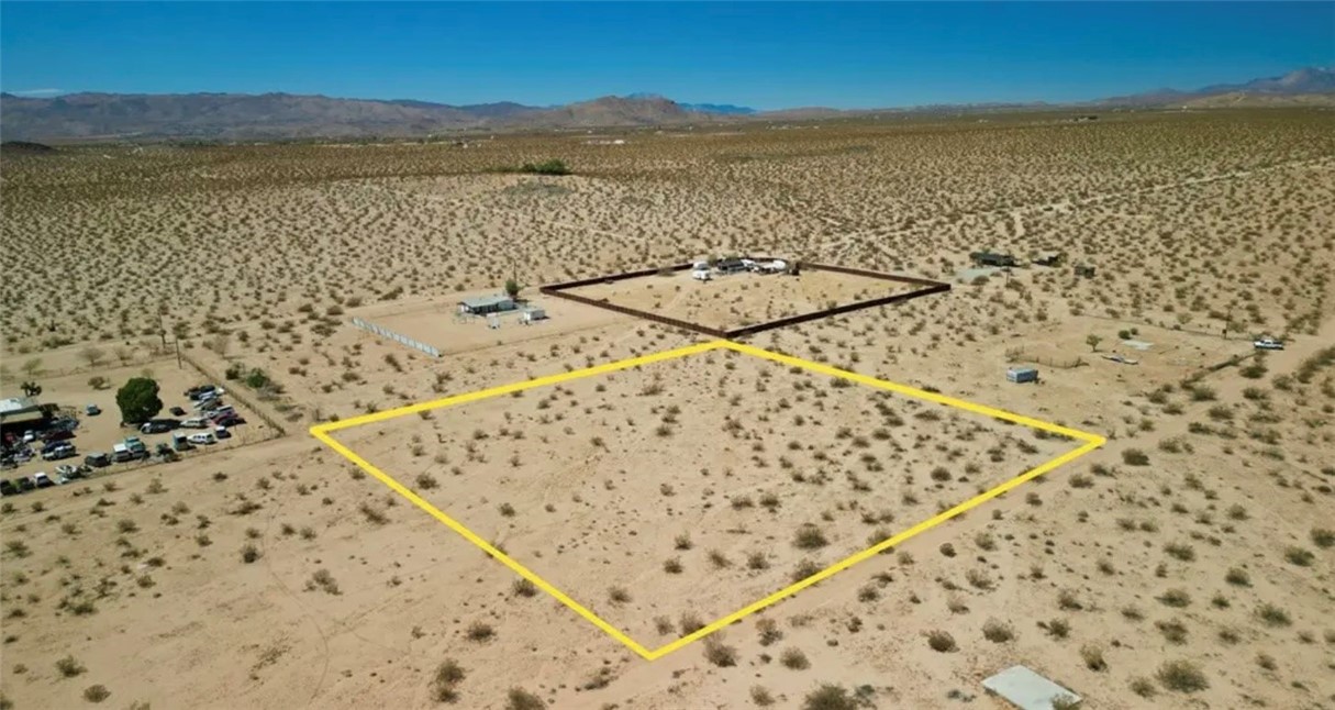 MLS #OC25142642 image #1