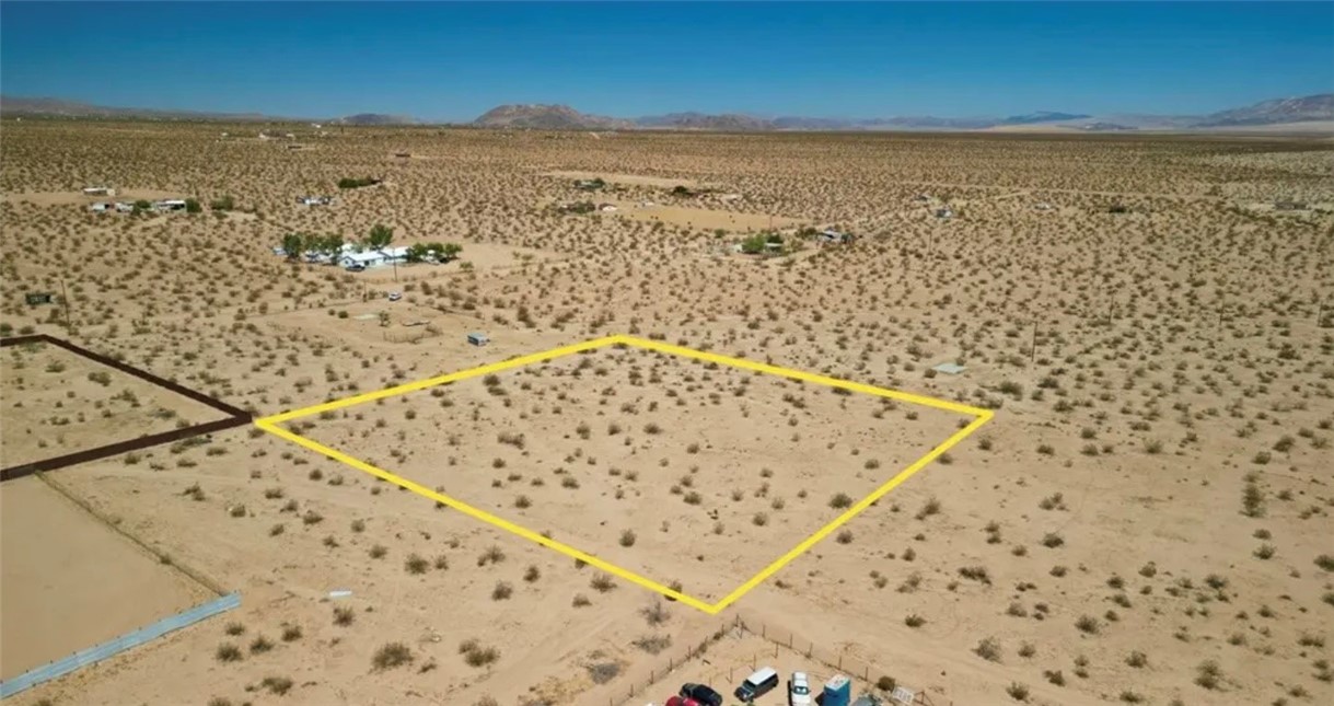 MLS #OC25142642 image #2