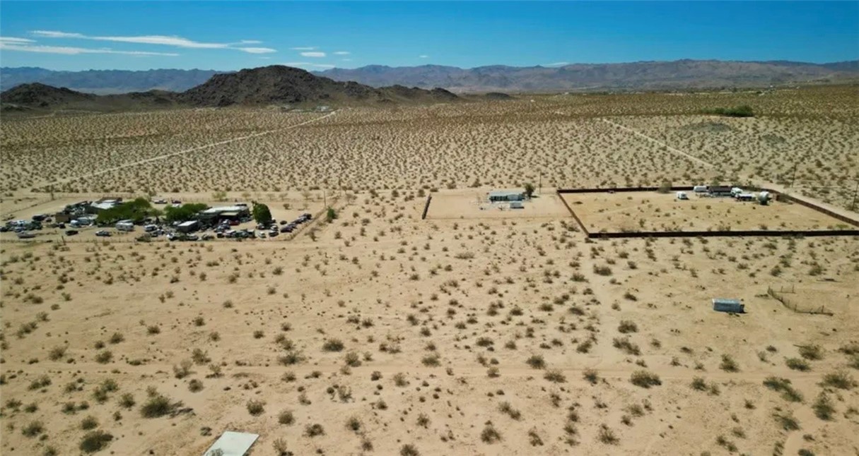 MLS #OC25142642 image #4