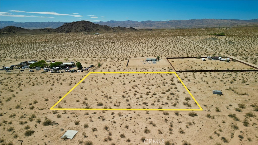 MLS #OC25142643 image #1