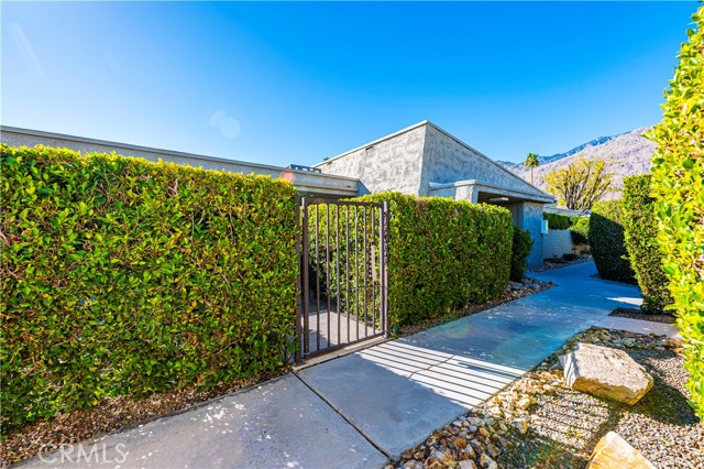 MLS #OC25148894 image #3