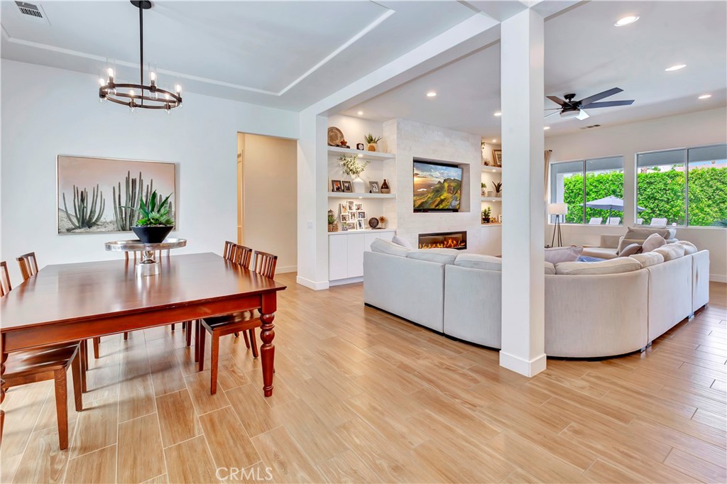 MLS #OC25150881 image #8