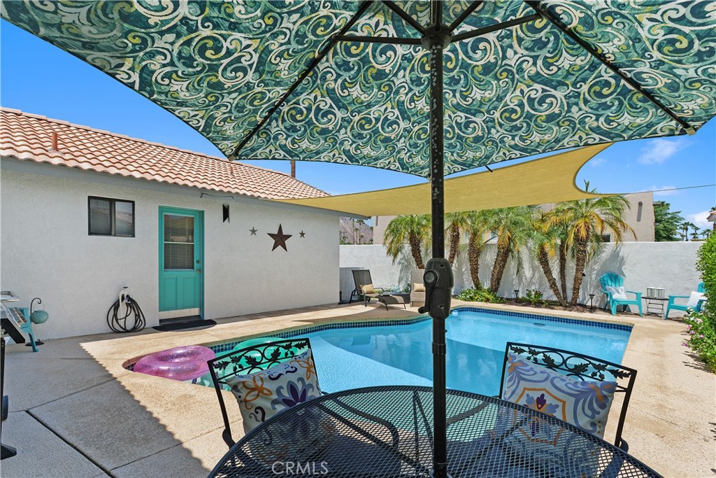 MLS #OC25151770 image #0