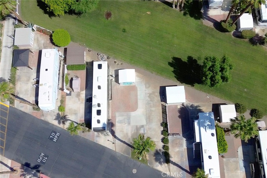 MLS #OC25152165 image #1