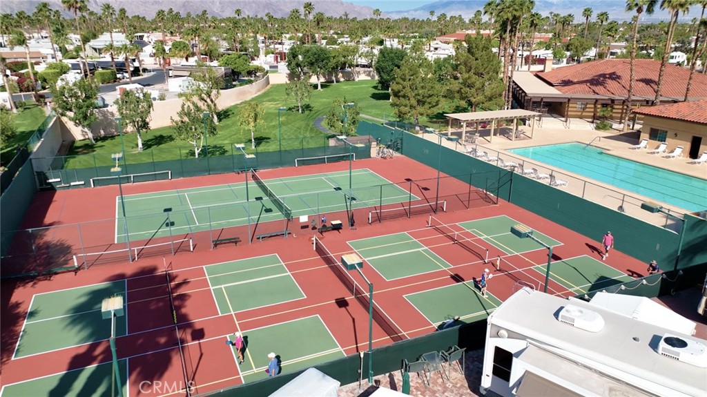 MLS #OC25152165 image #26