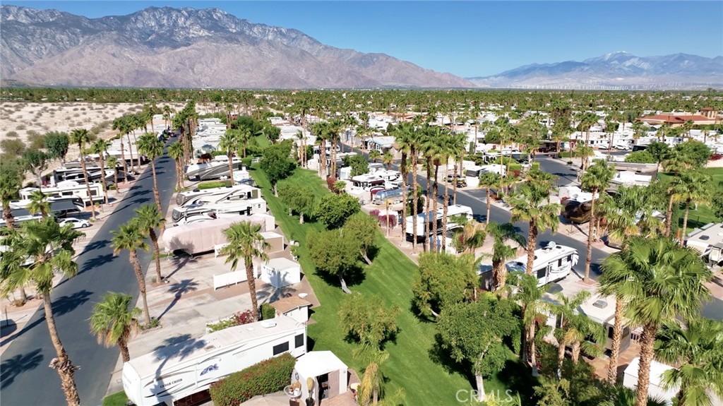 MLS #OC25152174 image #18