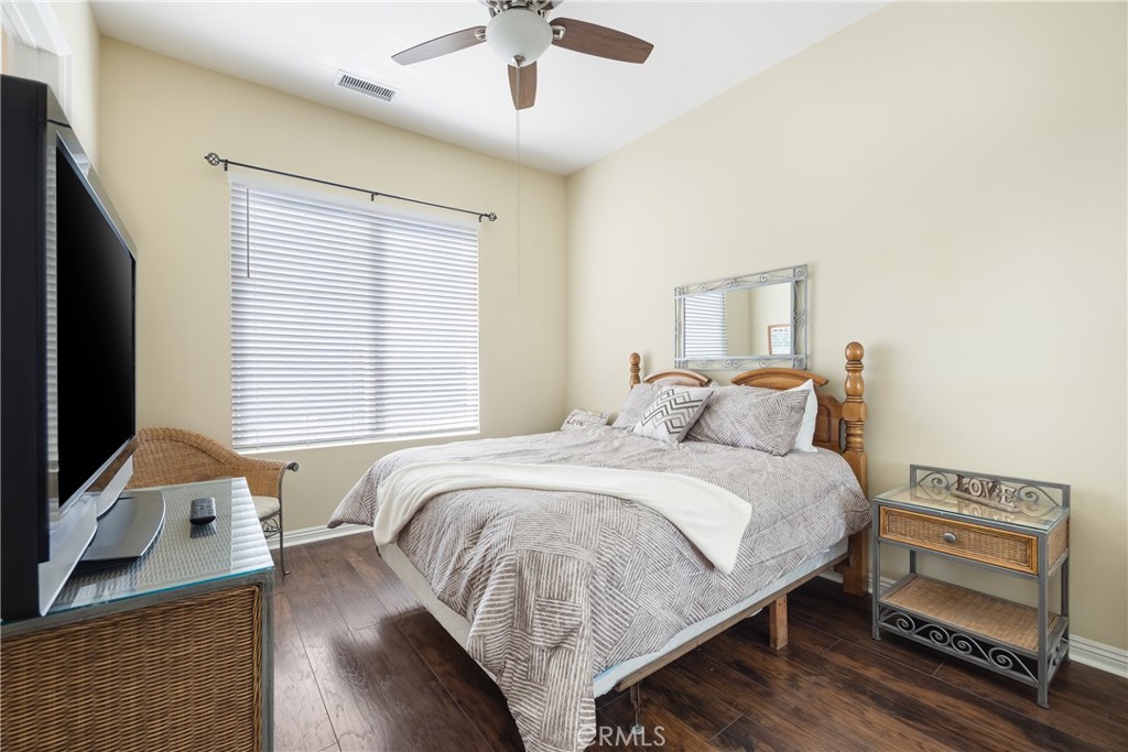 MLS #OC25154482 image #10