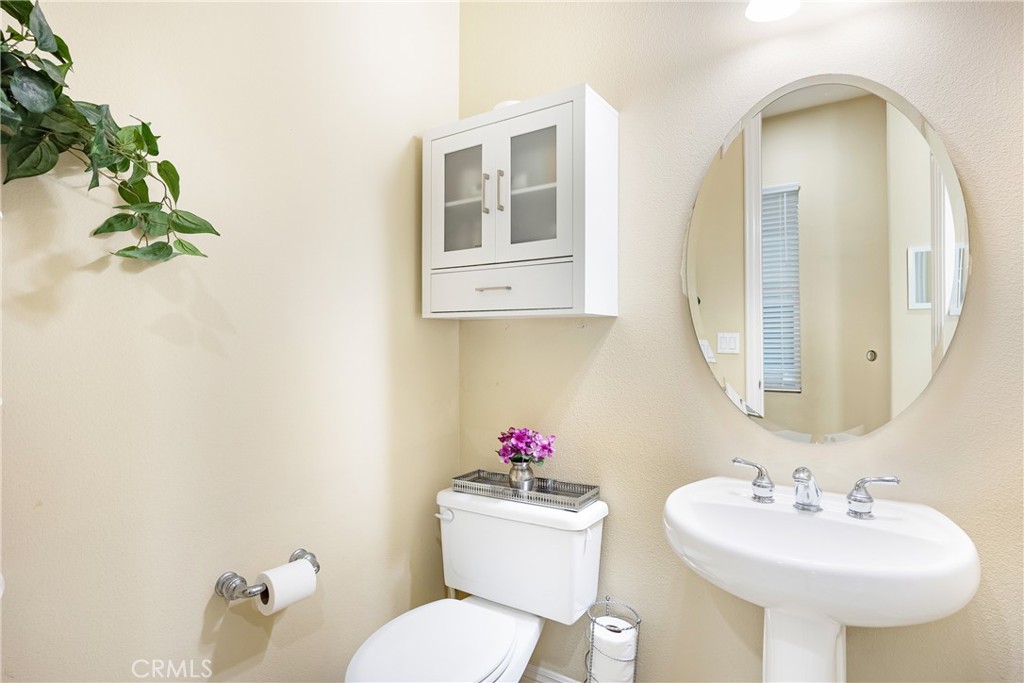 MLS #OC25154482 image #14