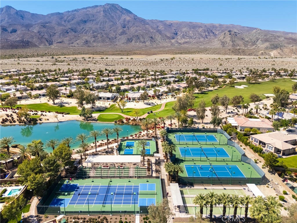 MLS #OC25154482 image #22