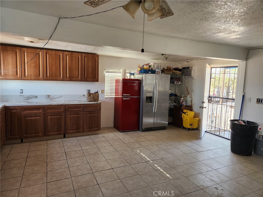 MLS #OC25159515 image #9