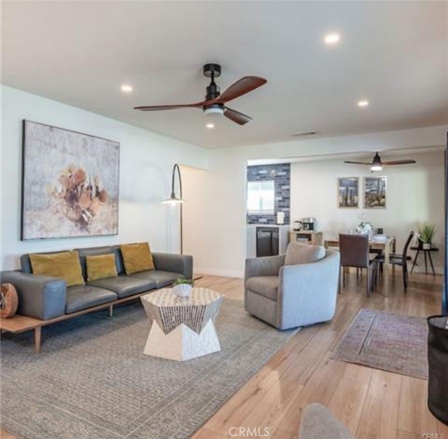 MLS #OC25162798 image #9