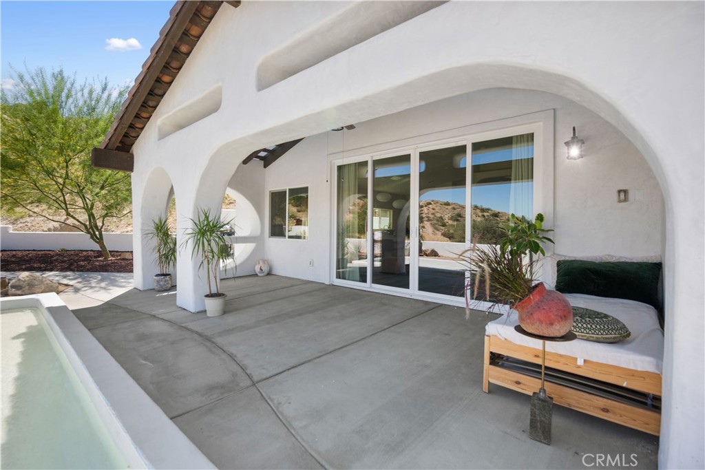 MLS #OC25163713 image #1