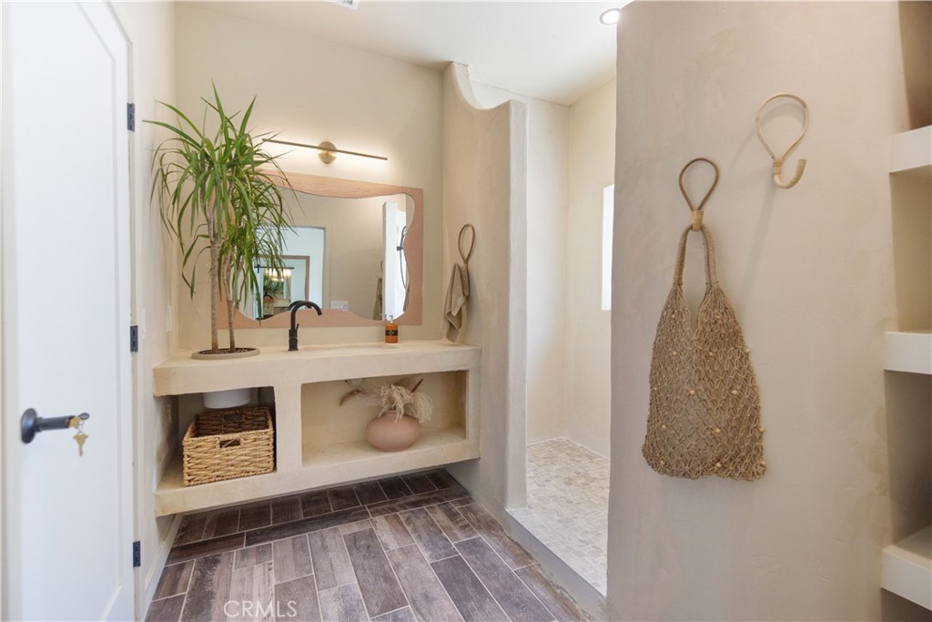 MLS #OC25163713 image #14