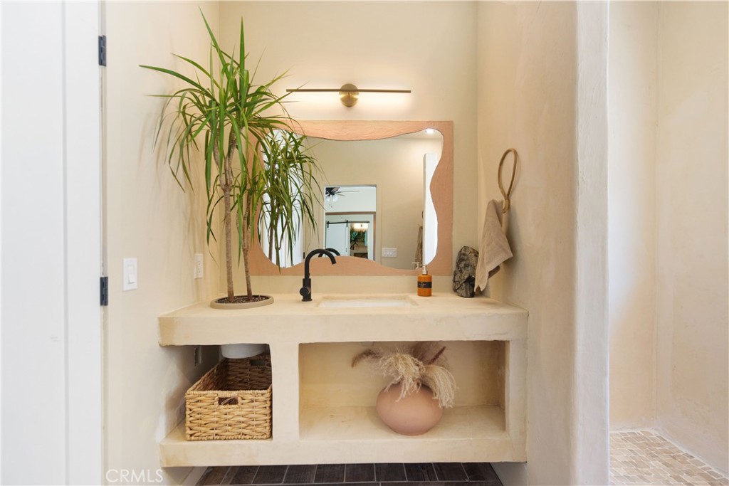 MLS #OC25163713 image #15