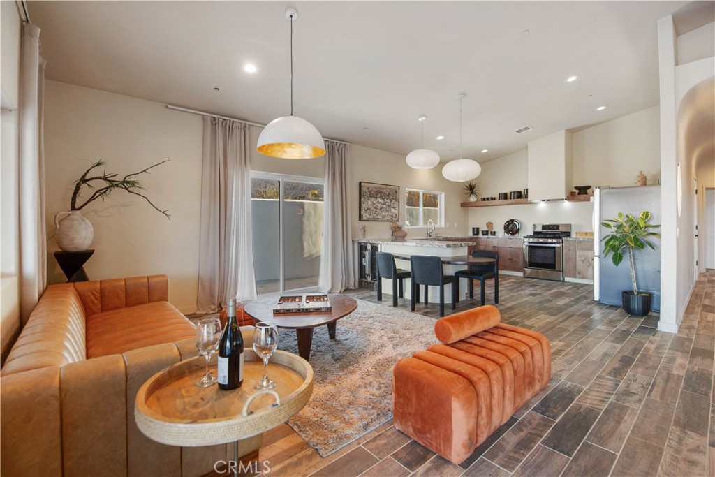 MLS #OC25163713 image #32