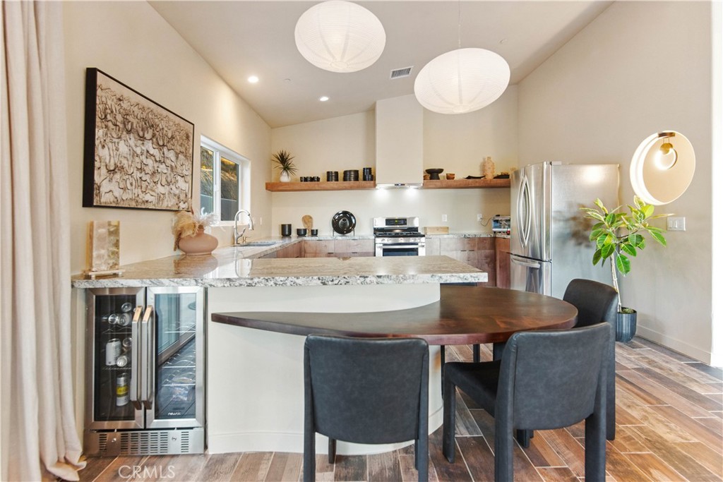 MLS #OC25163713 image #36