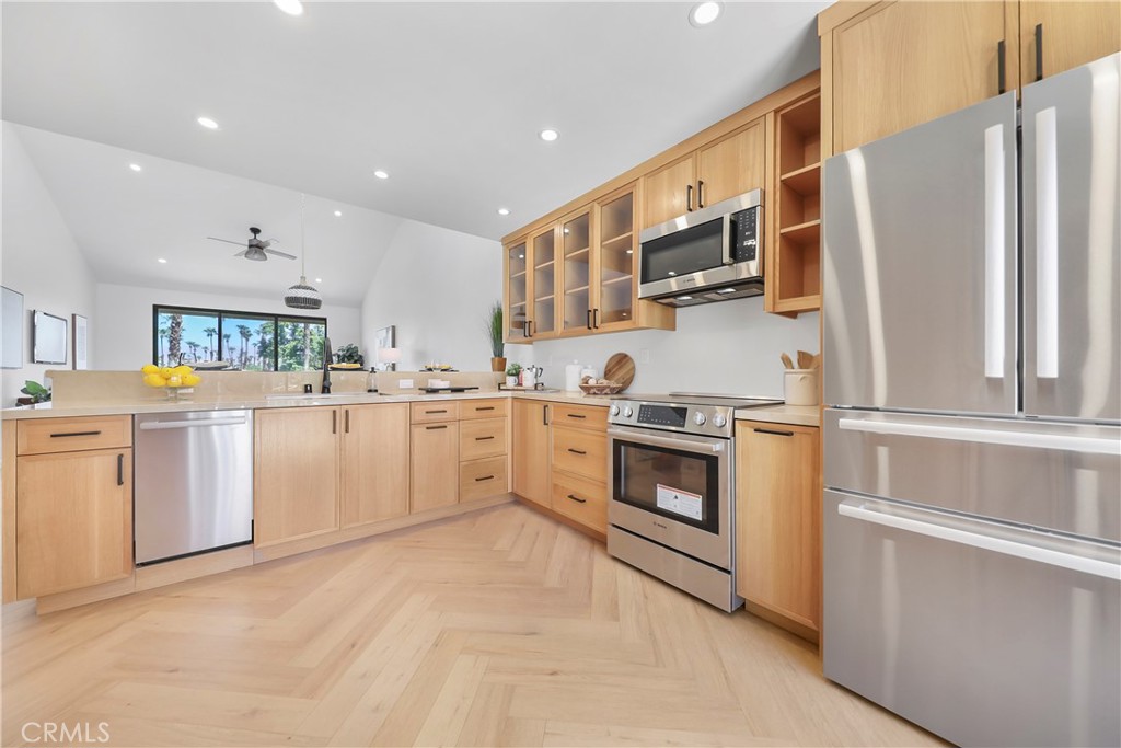 MLS #OC25168664 image #13