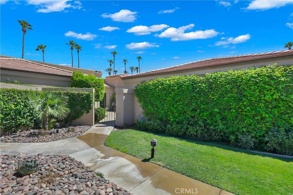 MLS #OC25168664 image #2