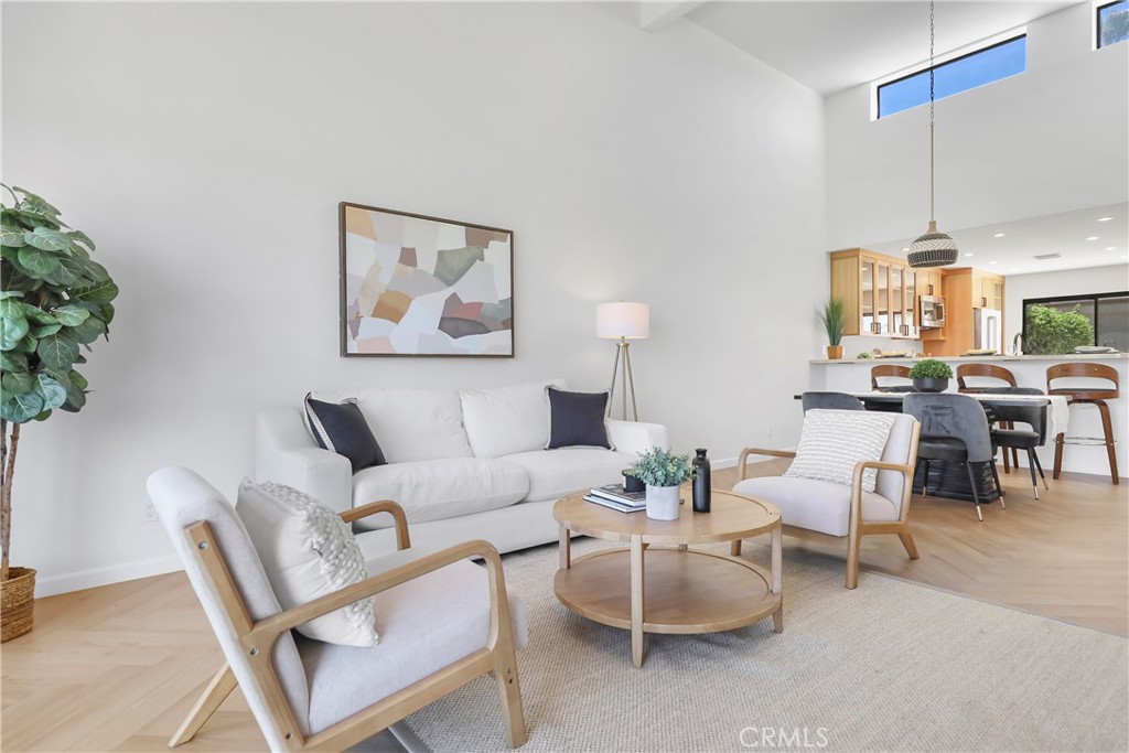 MLS #OC25168664 image #9