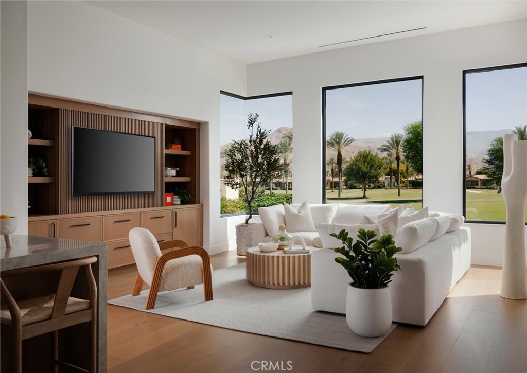 MLS #OC25172407 image #16