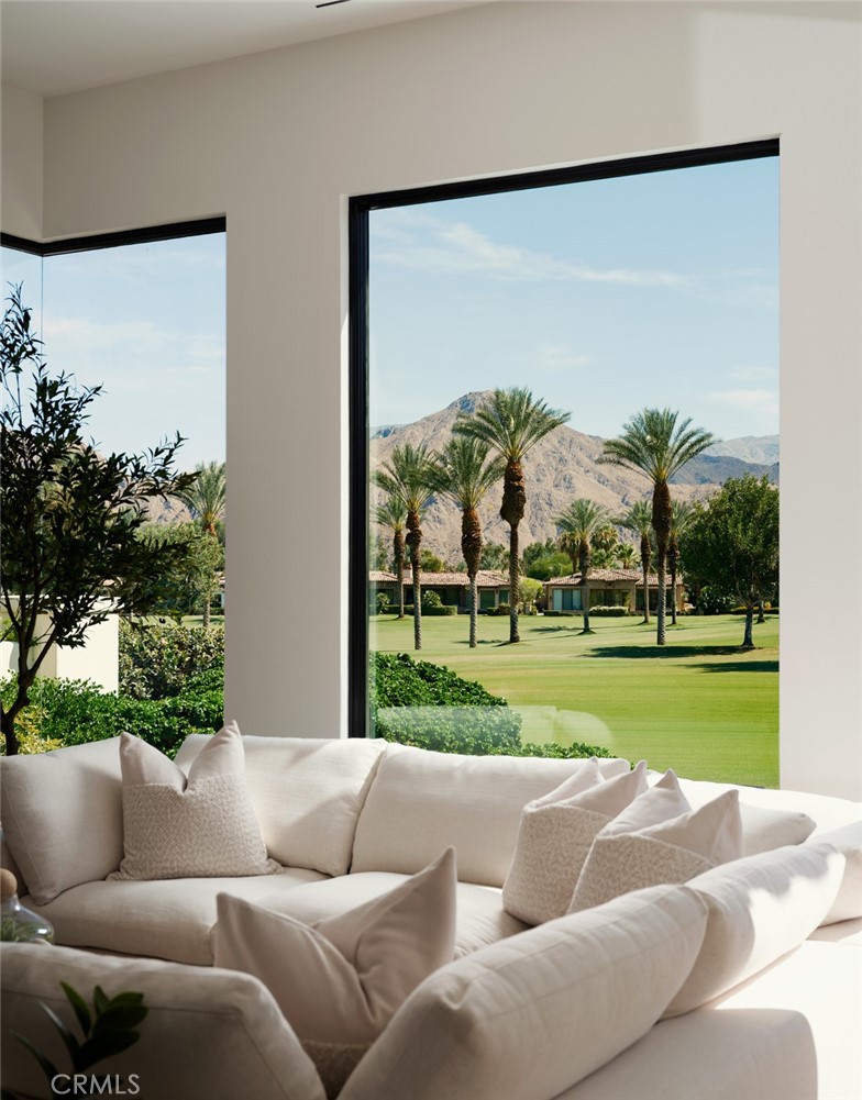 MLS #OC25172407 image #18