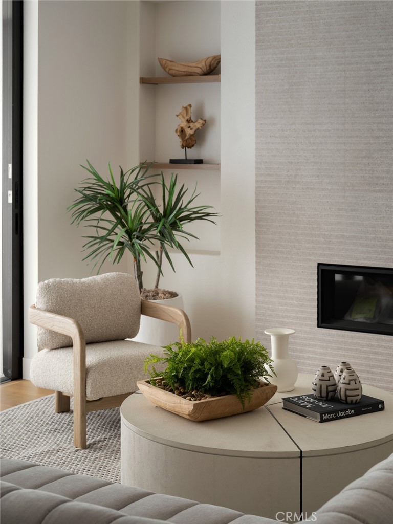 MLS #OC25172407 image #21