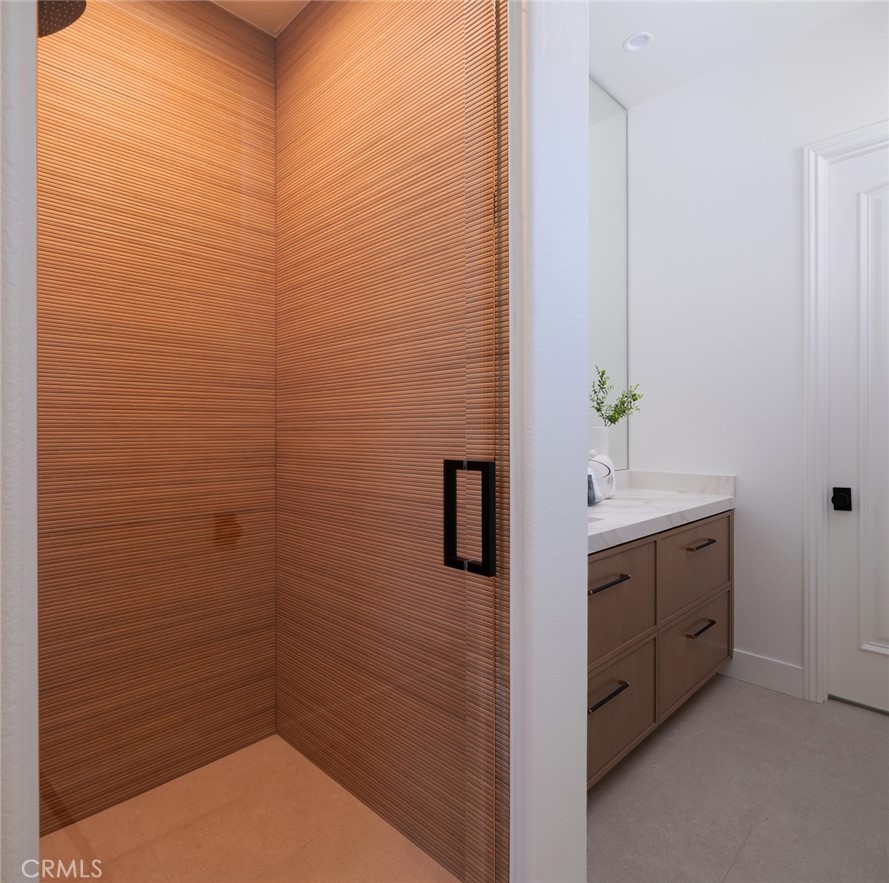 MLS #OC25172407 image #35