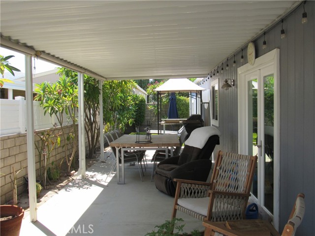 MLS #OC25176009 image #17