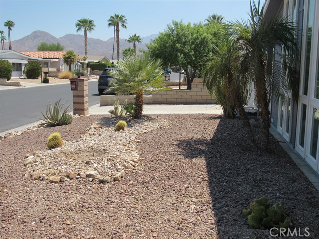 MLS #OC25176009 image #25