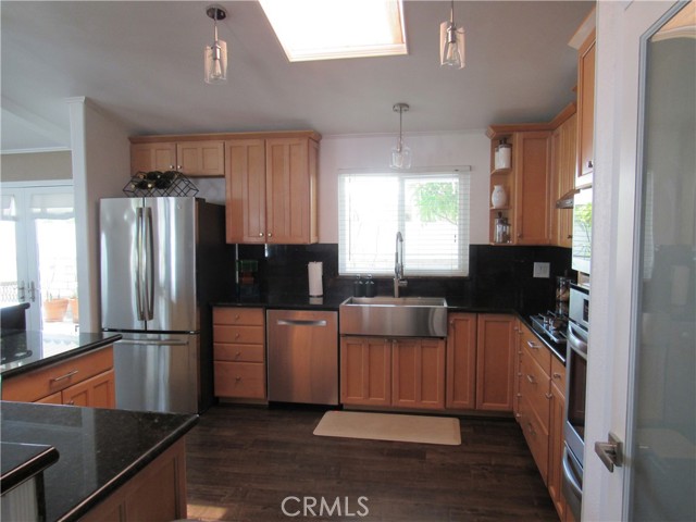 MLS #OC25176009 image #5