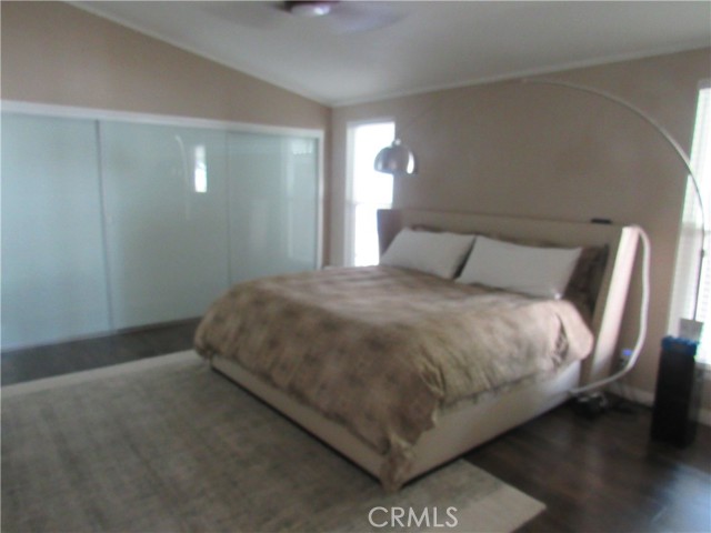 MLS #OC25176009 image #6