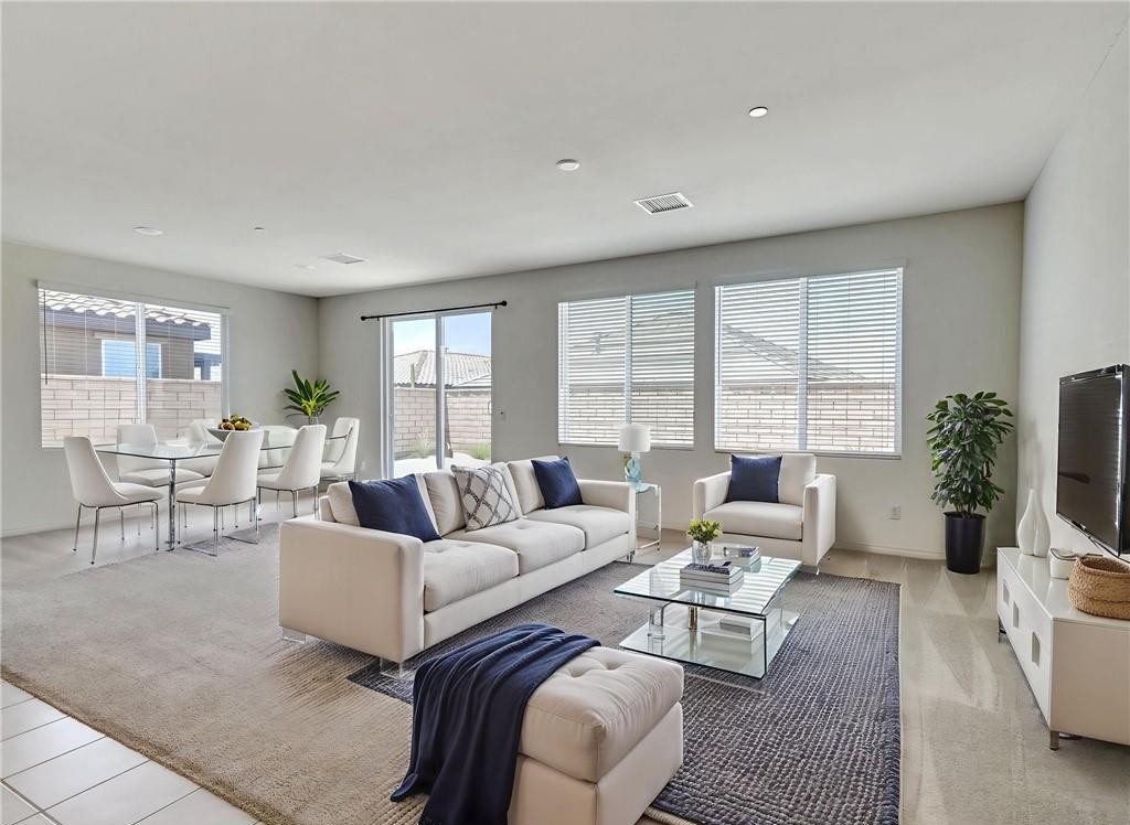 MLS #OC25176325 image #4