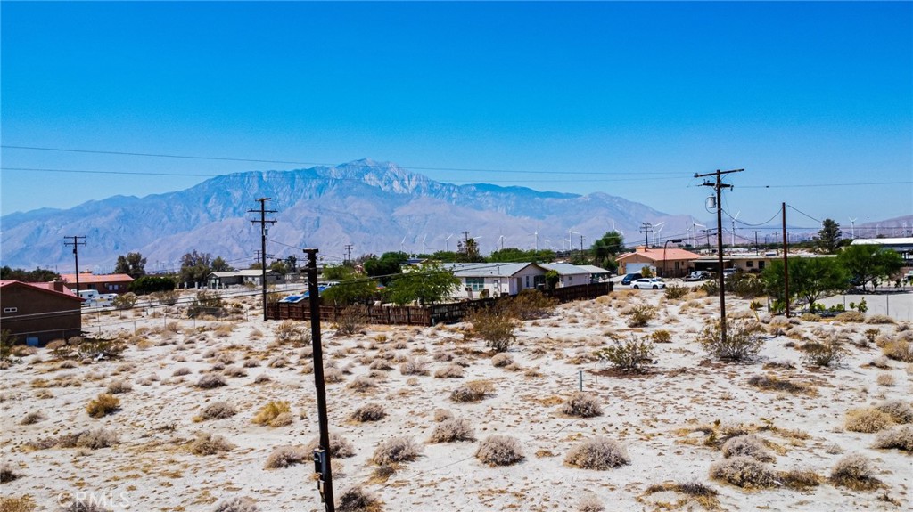 MLS #OC25177540 image #2