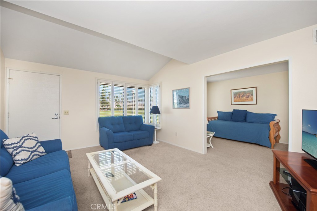 MLS #OC25178472 image #4