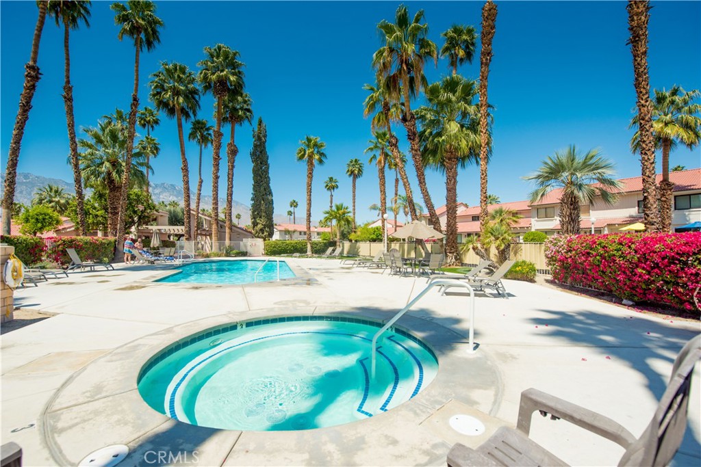 MLS #OC25178472 image #43