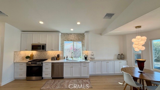 MLS #OC25180505 image #4