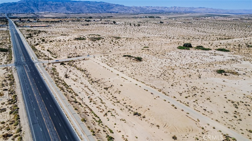 MLS #OC25181051 image #18