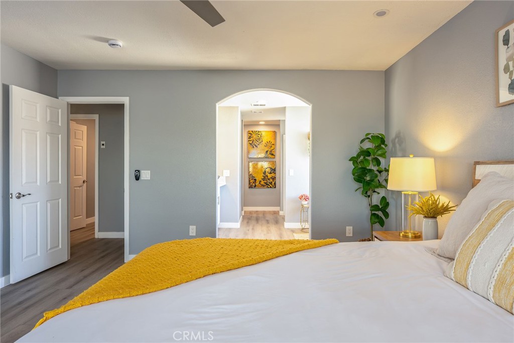 MLS #OC25181160 image #19