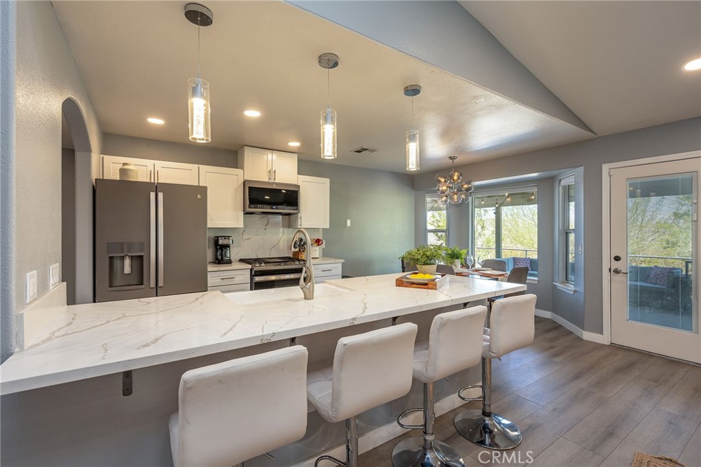 MLS #OC25181160 image #4